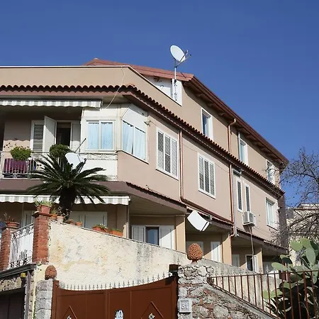 Apartament Sara Taormina